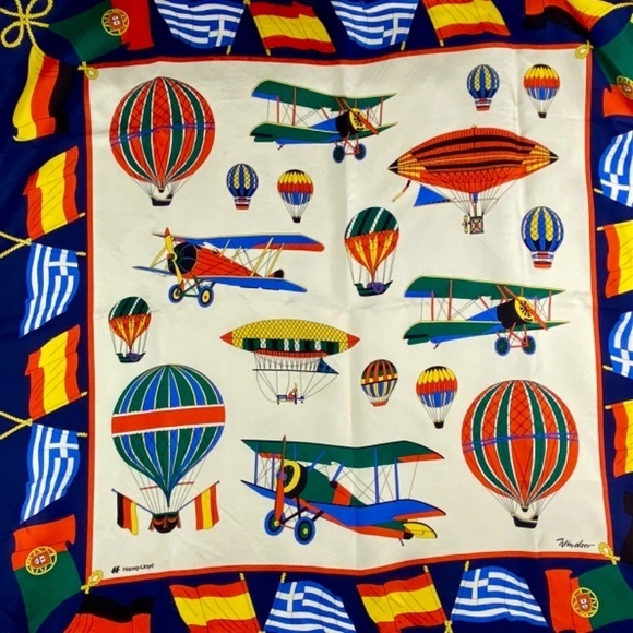 Vintage Windsor Hapag-Lloyd 100% Silk Scarf  34 X 34 Aeronautic Flags Spacecraft - Picture 1 of 13